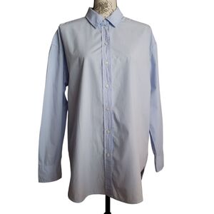 Universal Thread Women's Medium Oversized Blue Button Down Cotton Shirt Classic